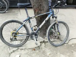 মোটরসাইকেল ২০১৬ নীল