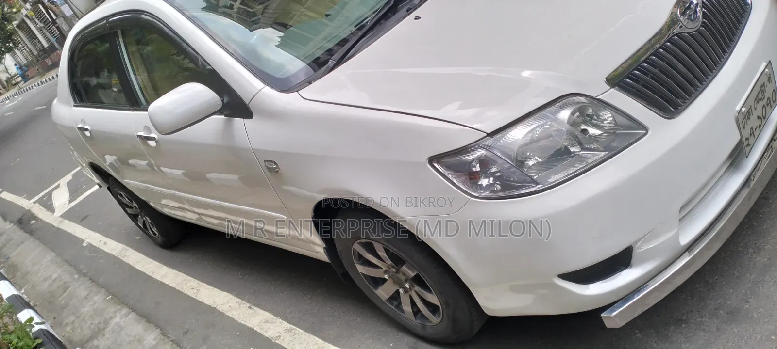 Toyota Corolla 2004 White