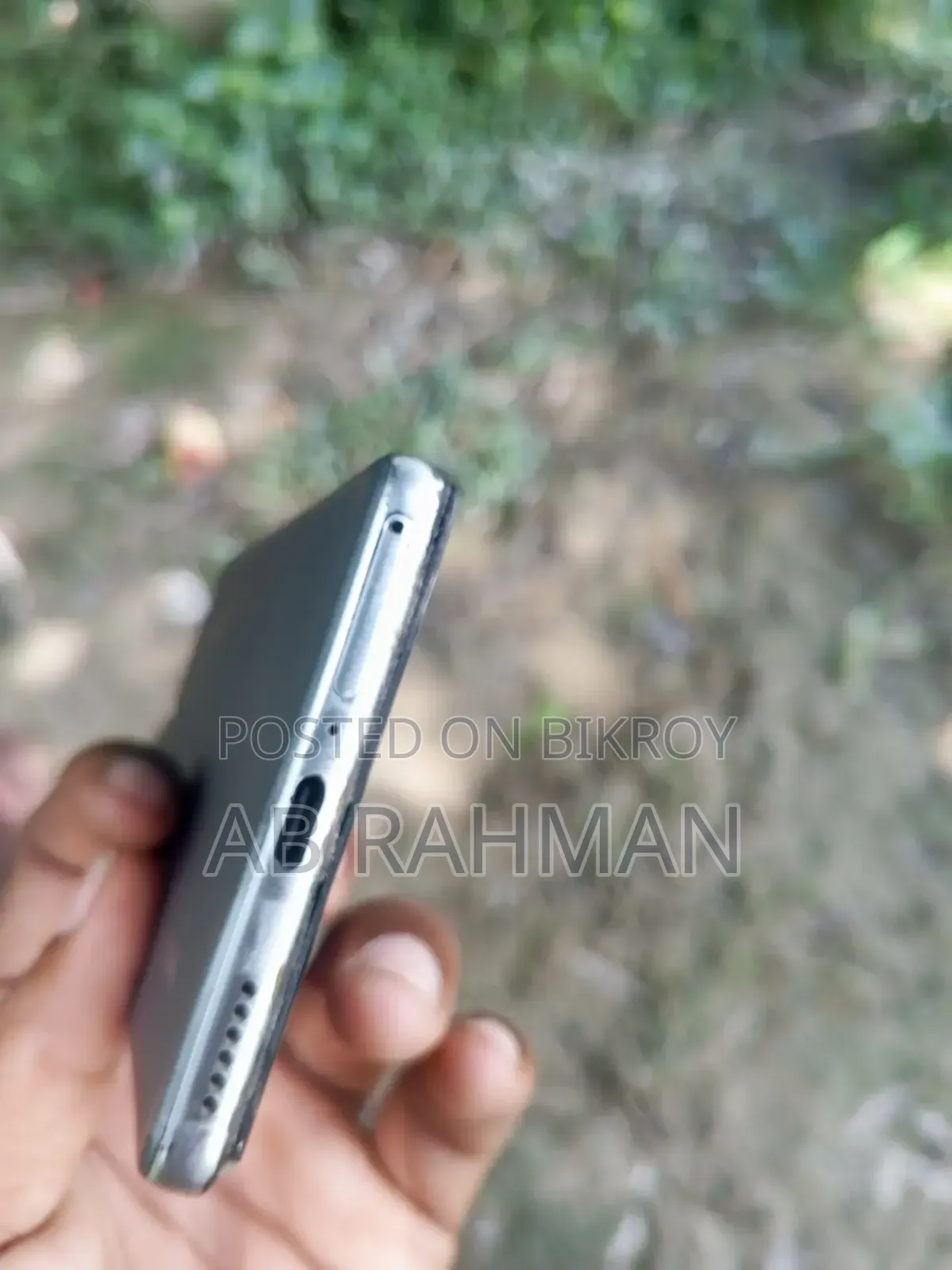 টেকনো ক্যামন ৪০ ২৫৬ জিবি কালো
