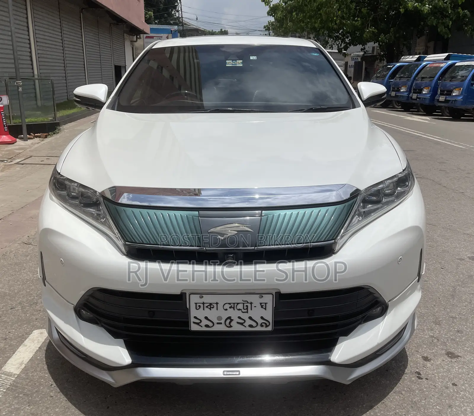 Toyota Harrier 2.0 2018 Pearl
