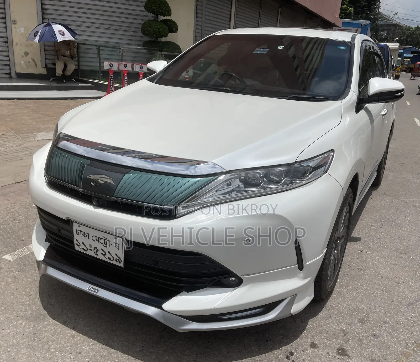 Toyota Harrier 2.0 2018 Pearl