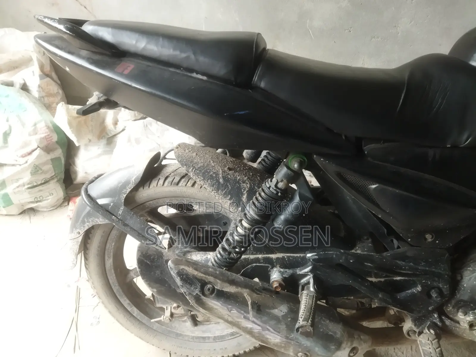 Bajaj Pulsar 135 LS 2011 Black