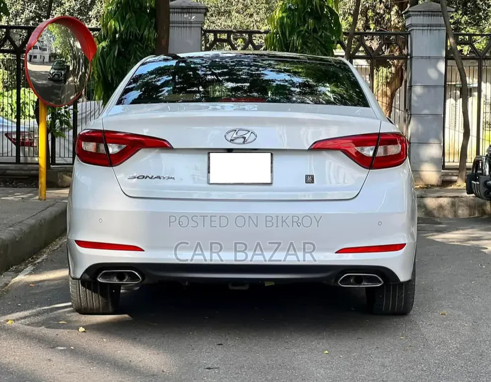 হুন্ডাই সোনাটা লিমিটেড ২.০টি ৪ডোর সেডান (২.০এল ৪সিল টর্বো ৬এ) ২০১৫ পার্ল