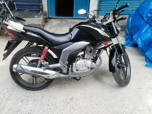 Suzuki GSX 125 2022 Black