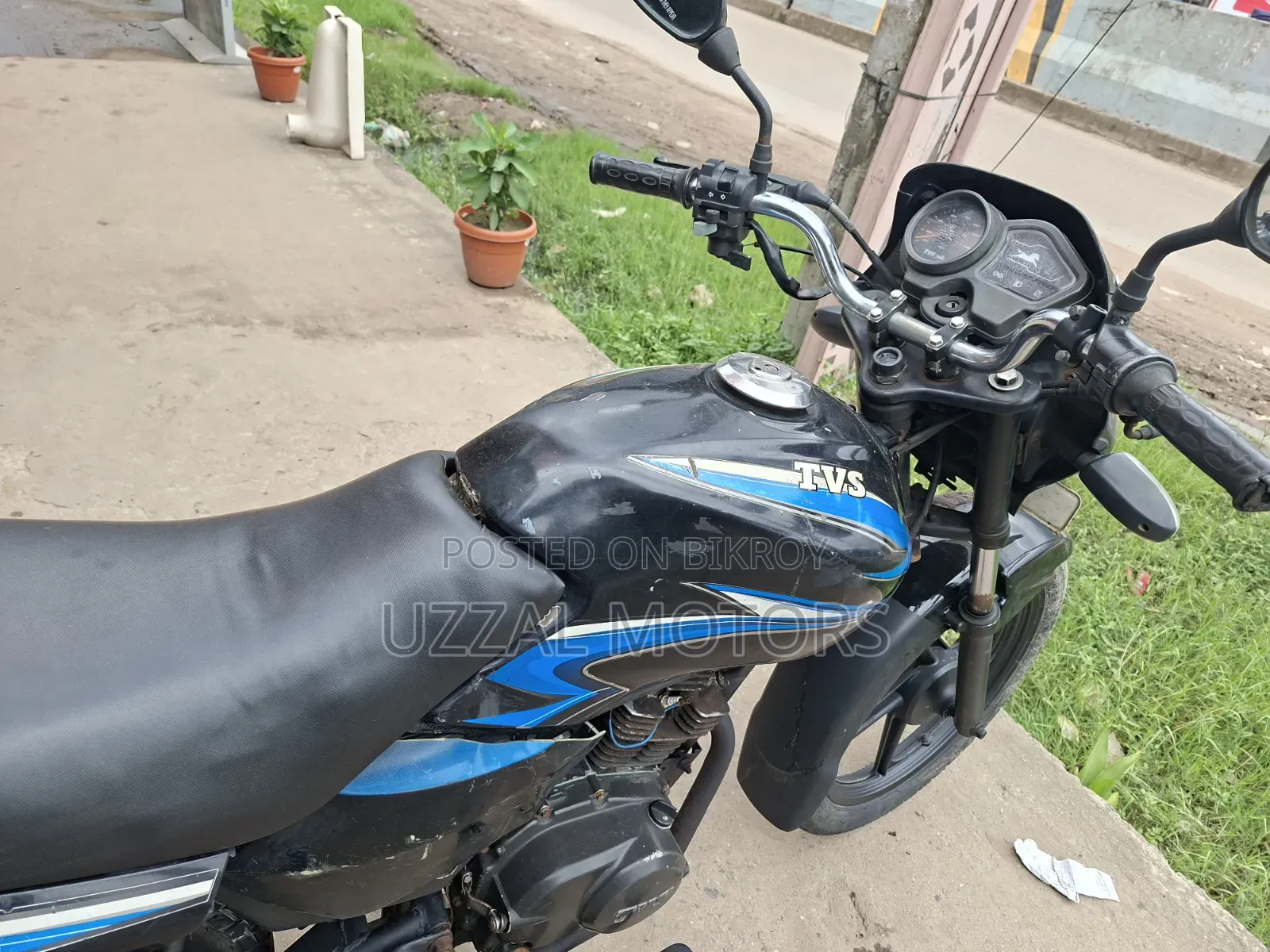 TVS Metro 2012 Black