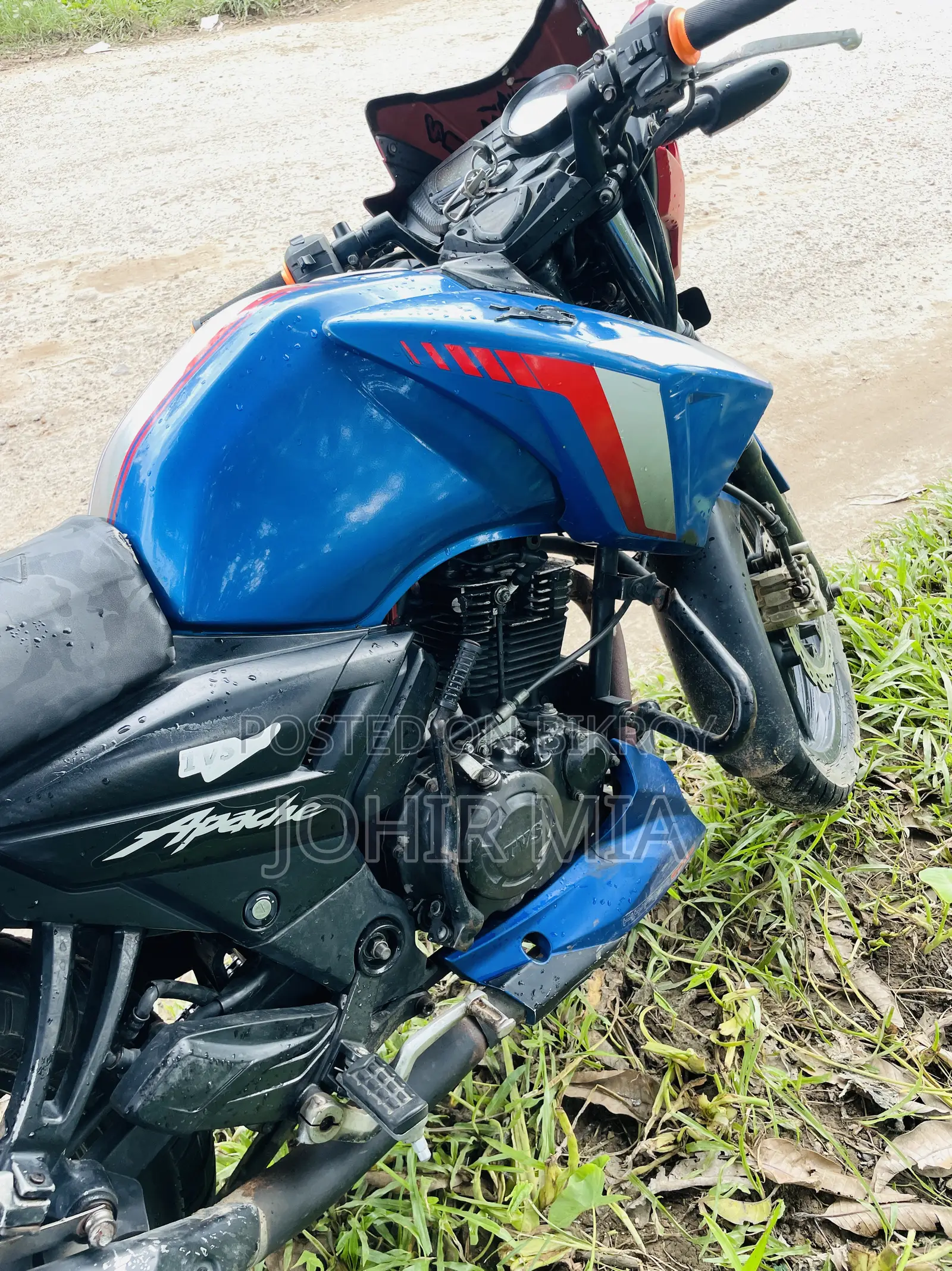 TVS Apache RTR 160 2V 2018 Blue