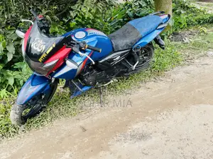 TVS Apache RTR 160 2V 2018 Blue