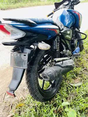 TVS Apache RTR 160 2V 2018 Blue