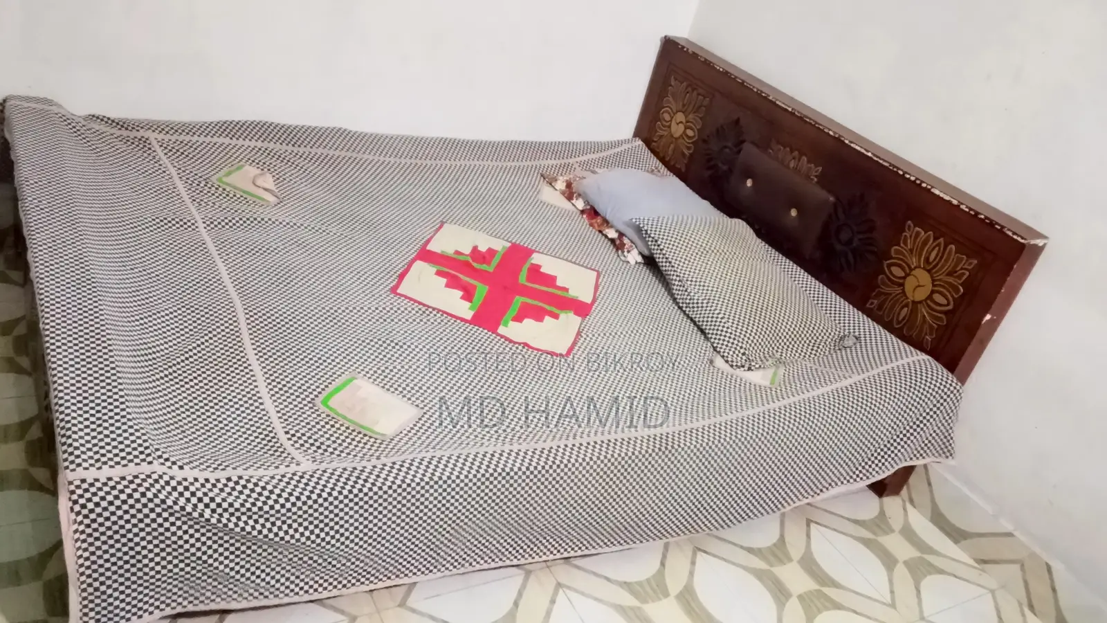 ৫/৭ ফিট খাট