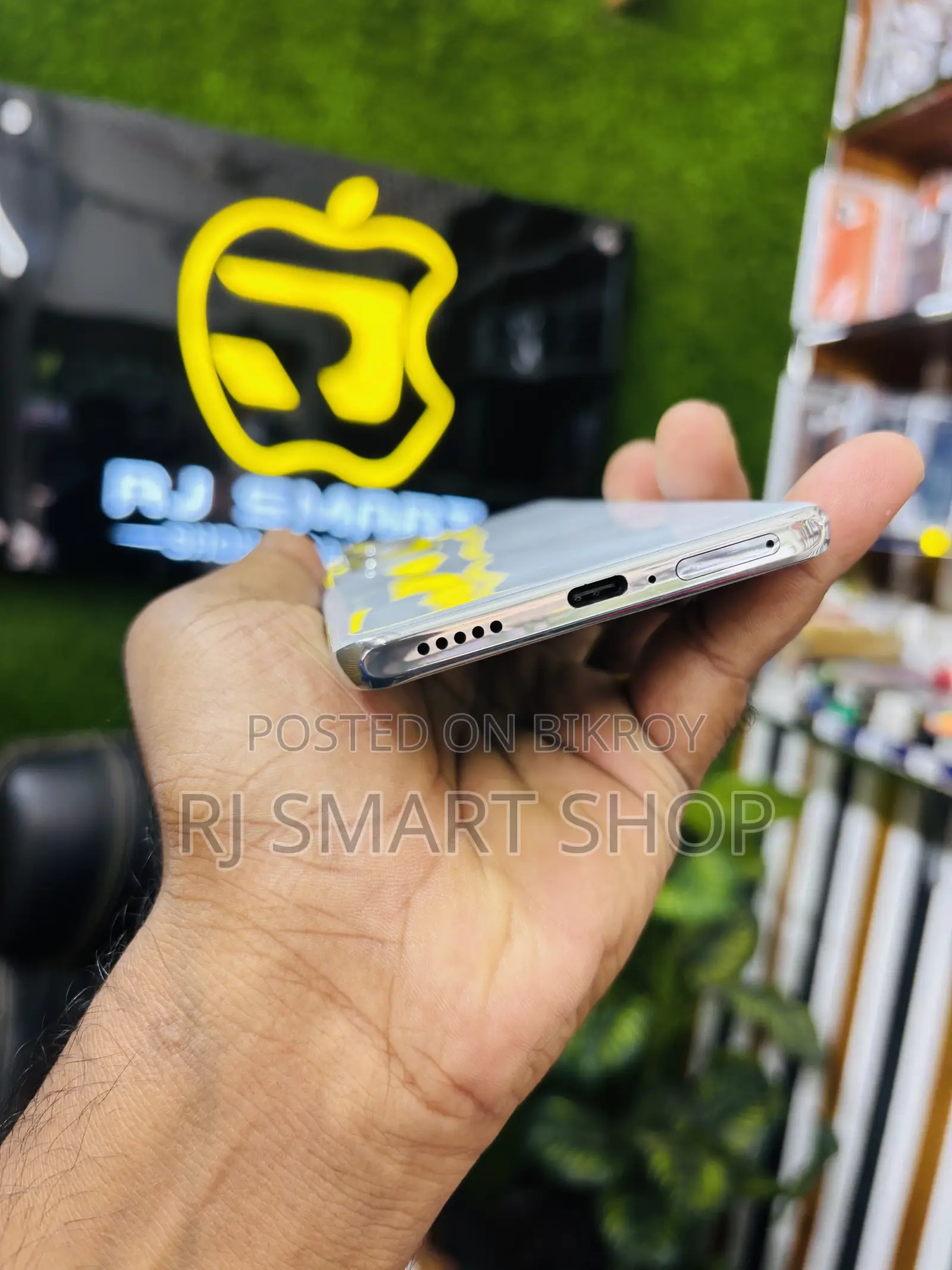 Vivo Y400 Pro 128 GB White