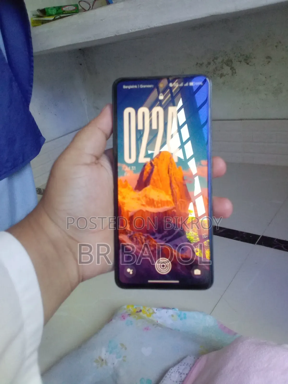 ওয়ানপ্লাস নর্ড সিই৪ লাইট ২৫৬ জিবি