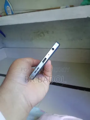ওয়ানপ্লাস নর্ড সিই৪ লাইট ২৫৬ জিবি