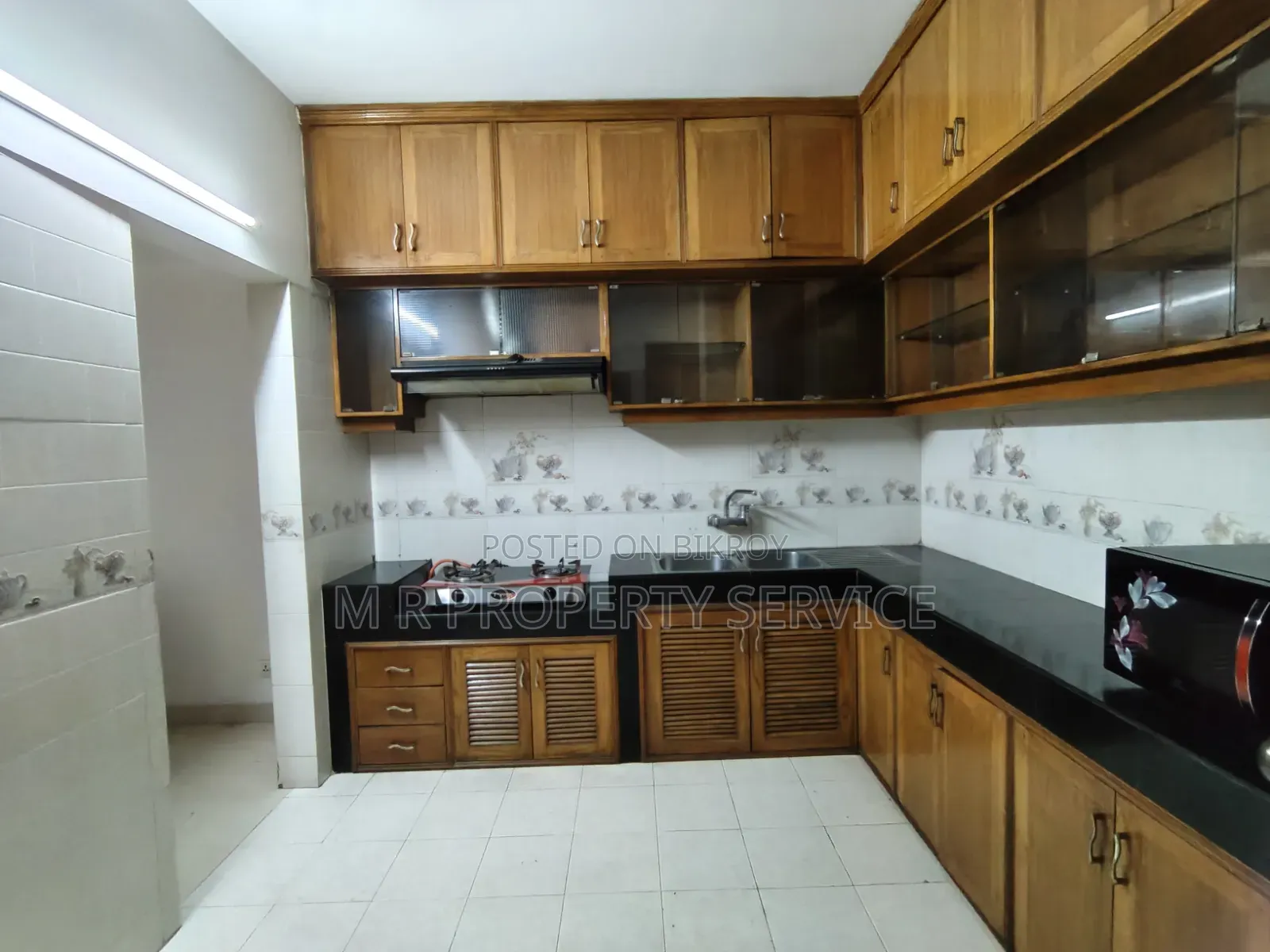Furnished 4-Bedroom Apartment in Baridhara for Rent
