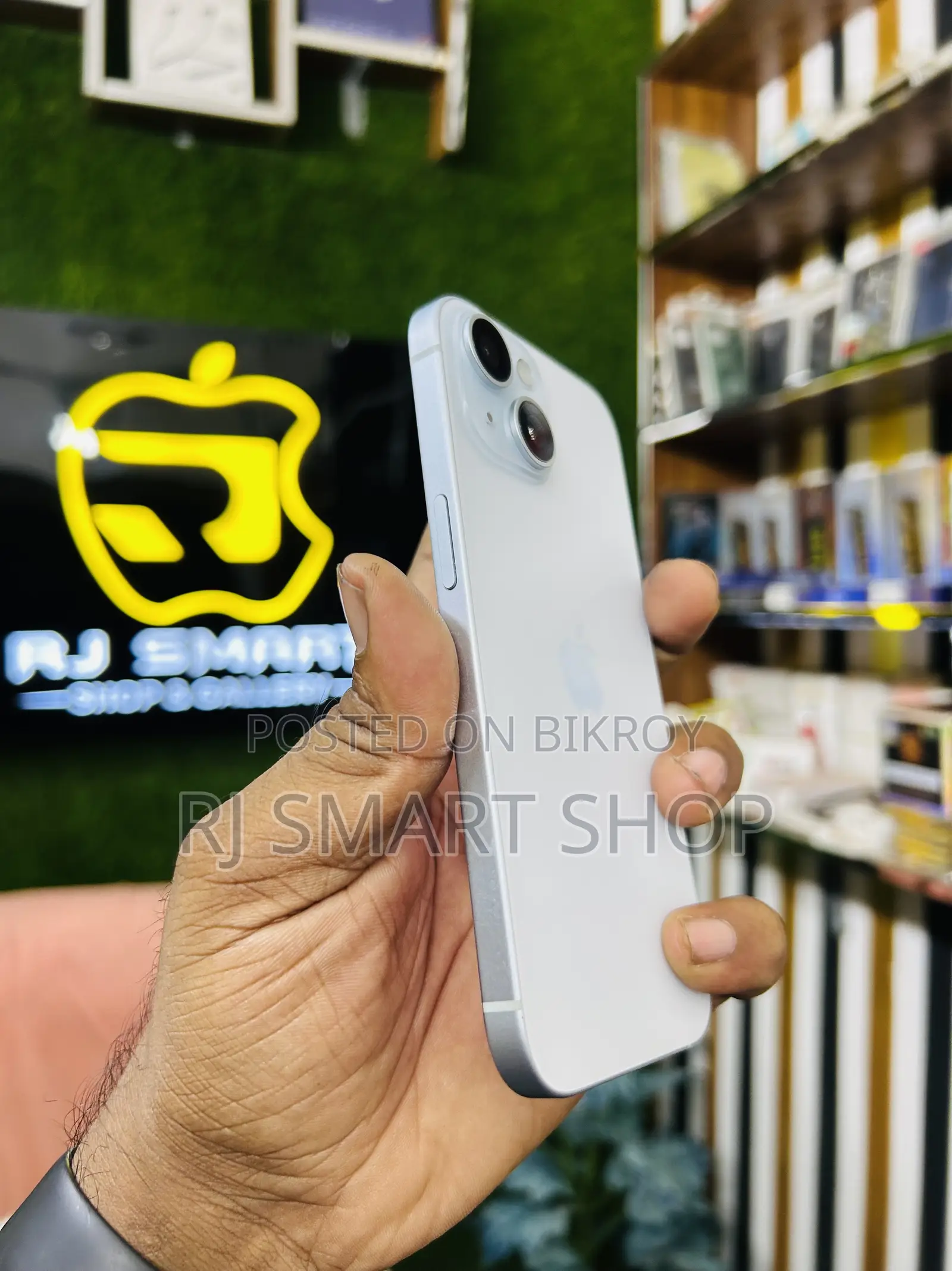 Apple iPhone 15 128 GB White