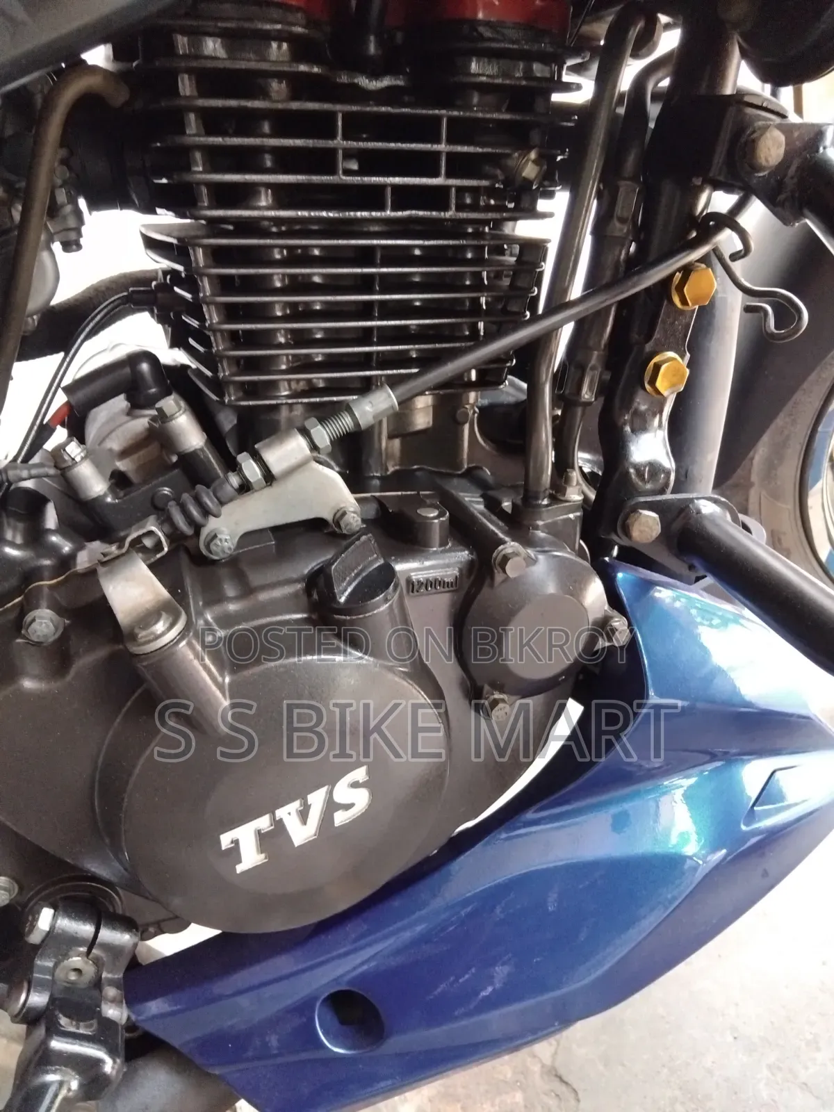 TVS Apache 160 4V 2019 Blue