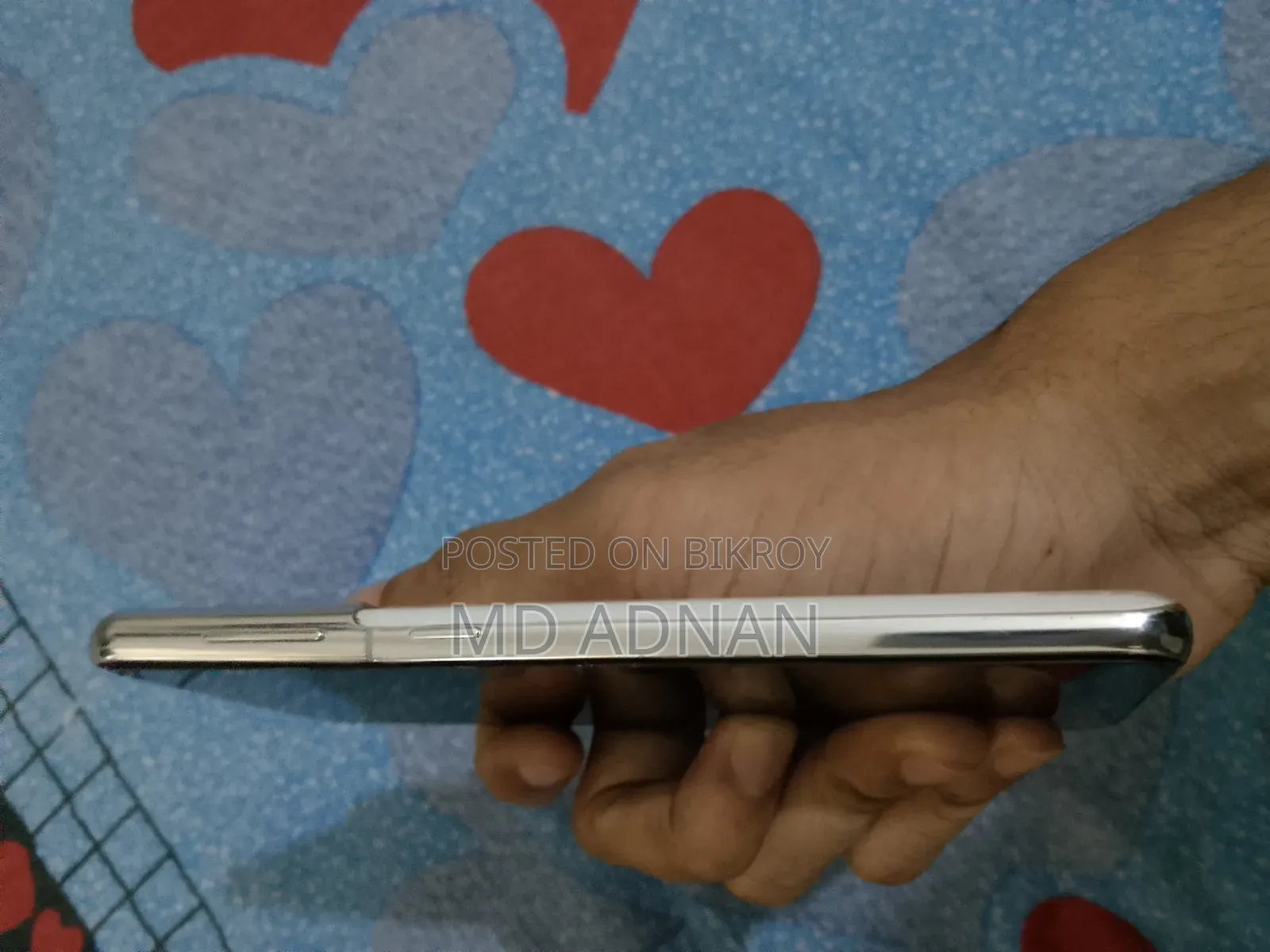 স্যামসাং গ্যালাক্সি এস২১ ৫জি ১২৮ জিবি সাদা