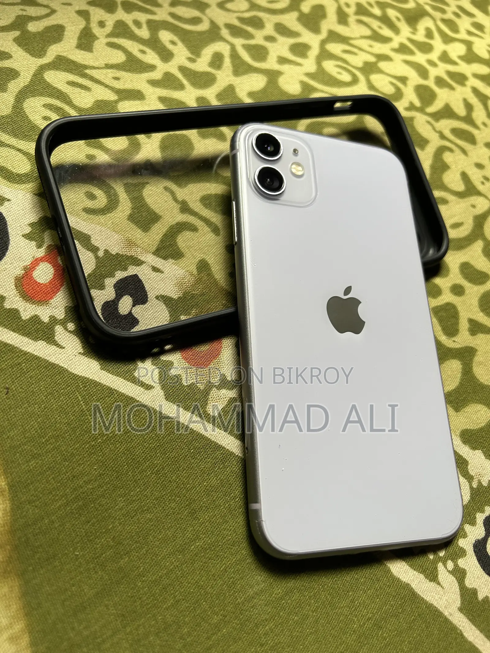 Apple iPhone 11 64 GB