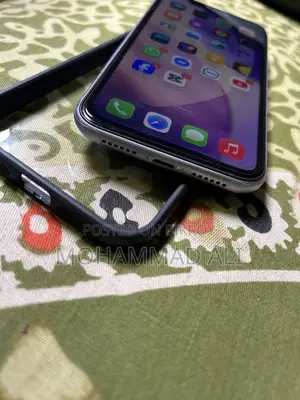 Apple iPhone 11 64 GB