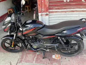বাজাজ পালসার ১৫০ ২০২০ ব্ল্যাক
