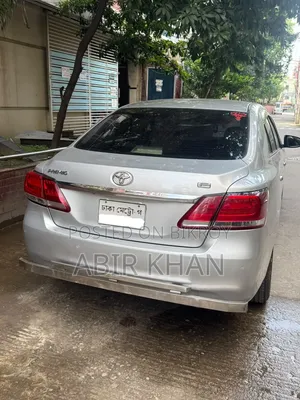 Toyota Premio 2017 Silver