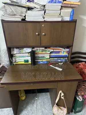 Reading Table With Two Layer Upper