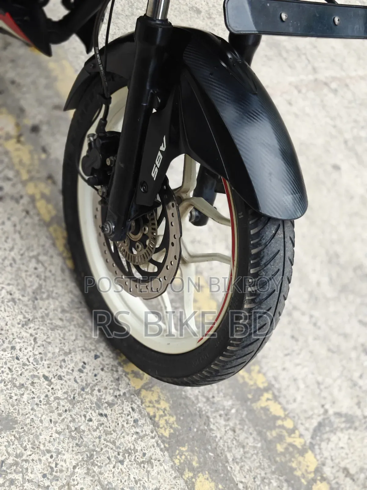 Bajaj Pulsar NS 160 2021 Red