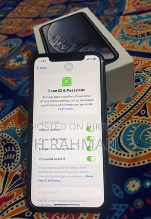 Apple iPhone XR 64 GB Black