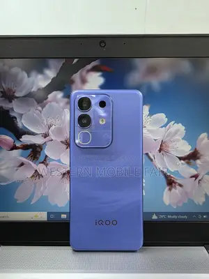 iQOO Z10x 128 GB Blue