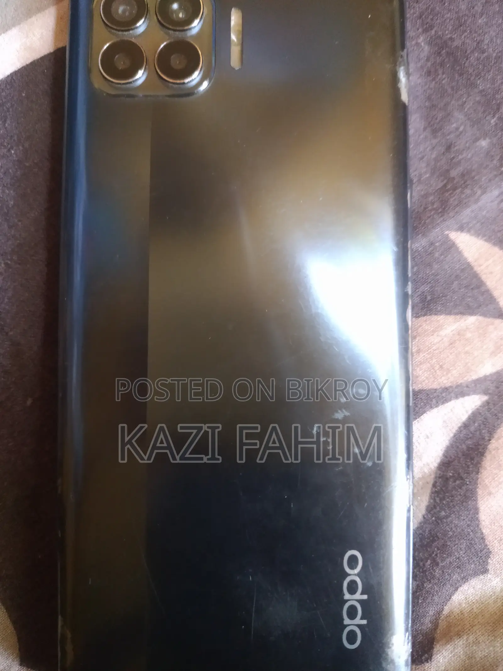 অপ্পো এফ১৭ ১২৮ জিবি ব্ল্যাক