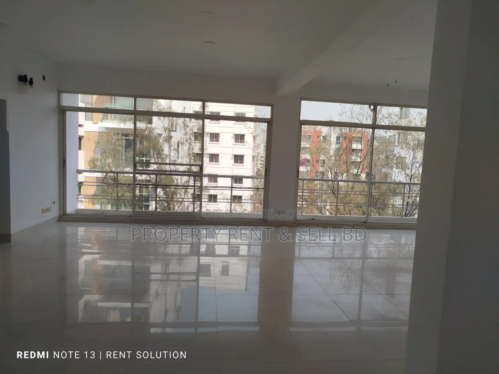 অফিসের জন্য ভাড়া