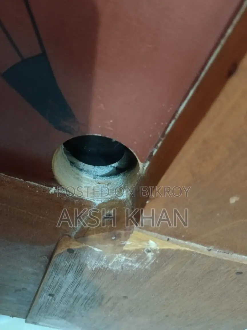 ক্যারম বোর্ড