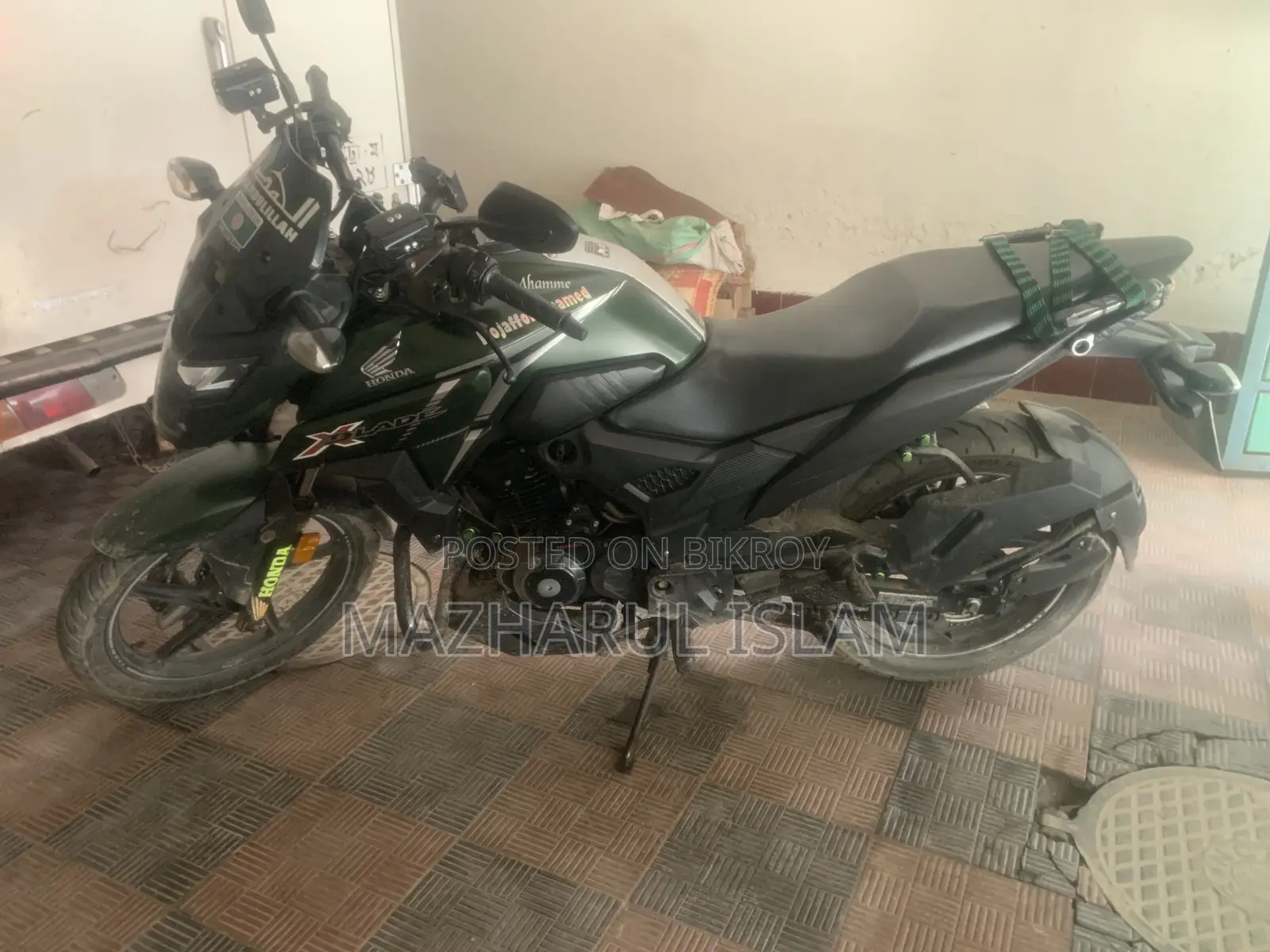 হোন্ডা এক্স-ব্লেড ১৬০ ২০২২ গ্রীন