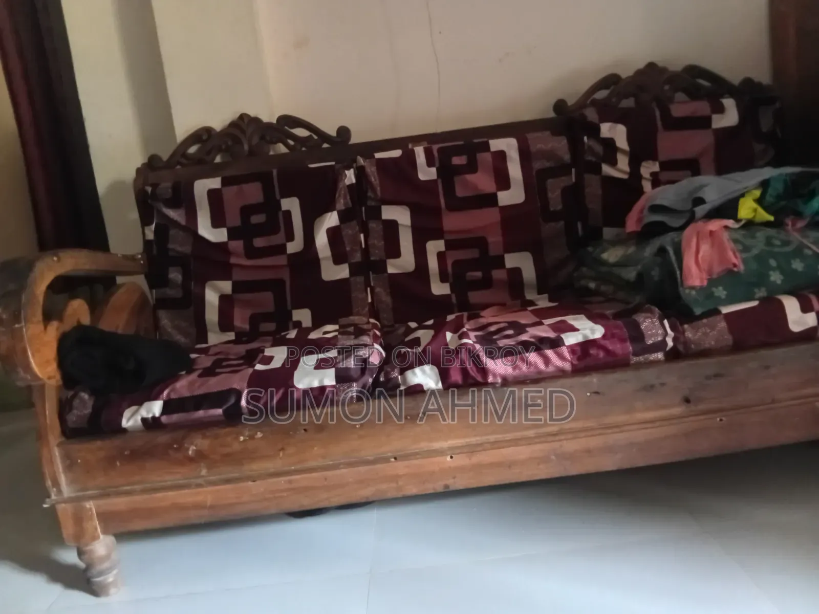পুরাতন সোফা বিক্রি