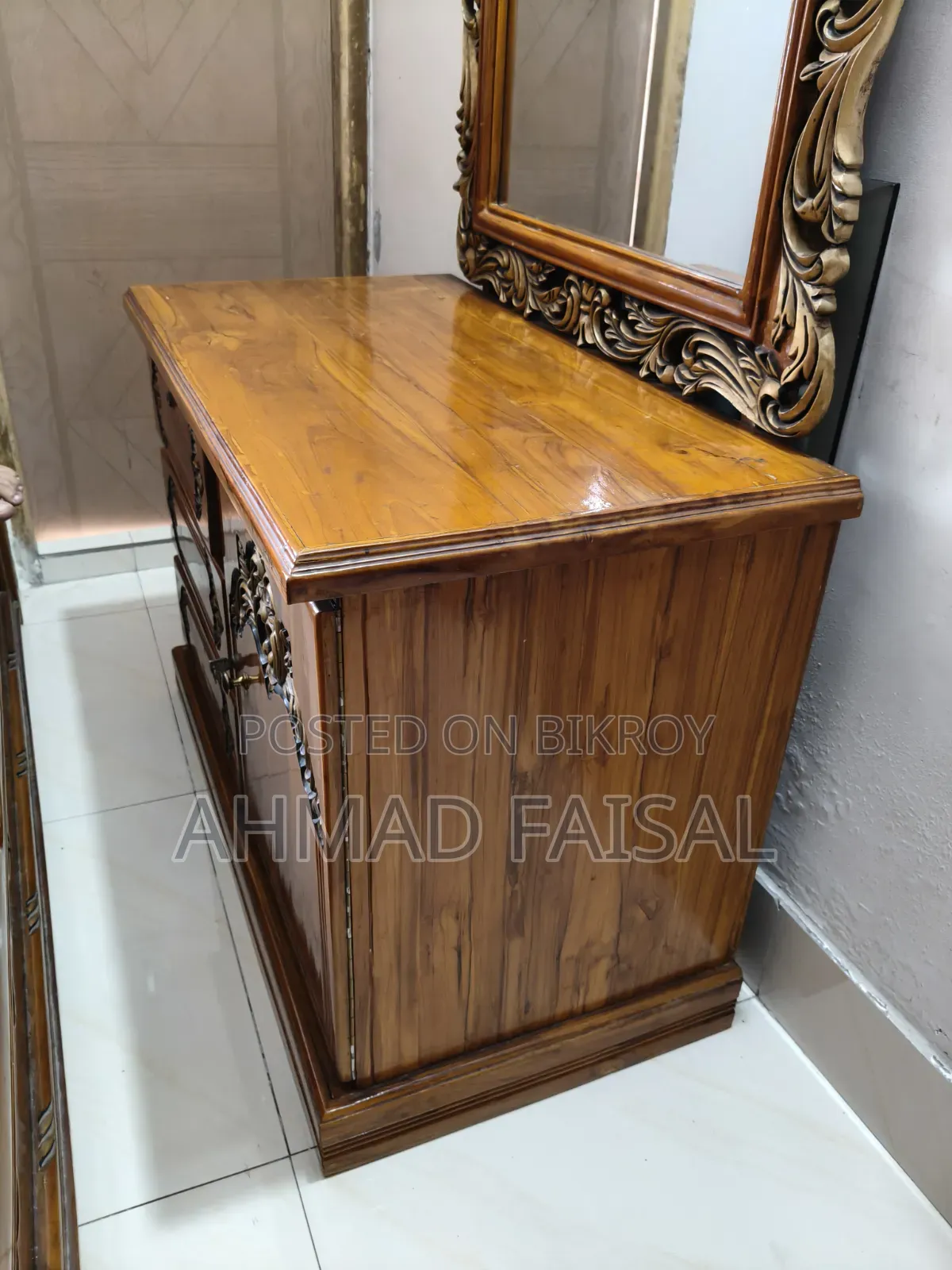 Dressing Table