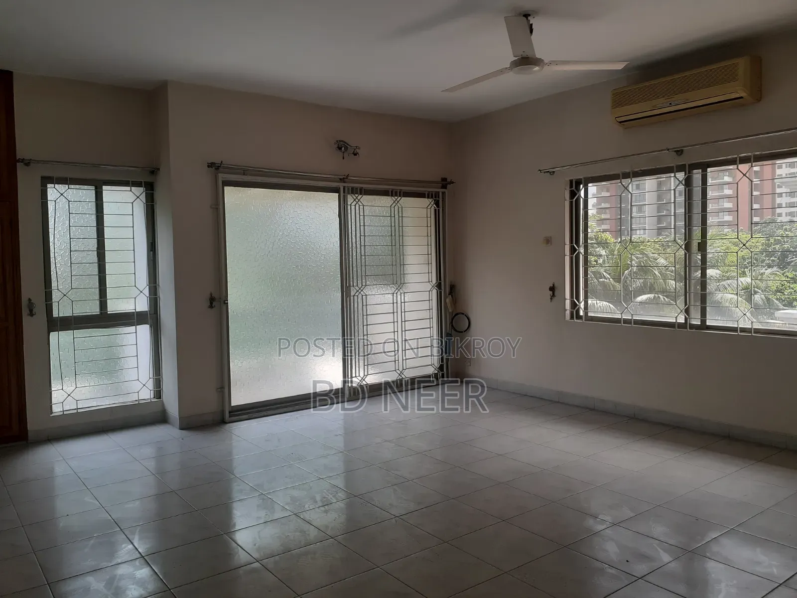 4-Bedroom Apartment in Gulshan for Rent
