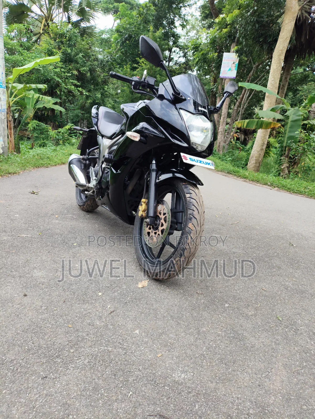সুজুকি জিক্সার ২০২২ ব্ল্যাক