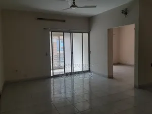 4-Bedroom Apartment in Gulshan for Rent