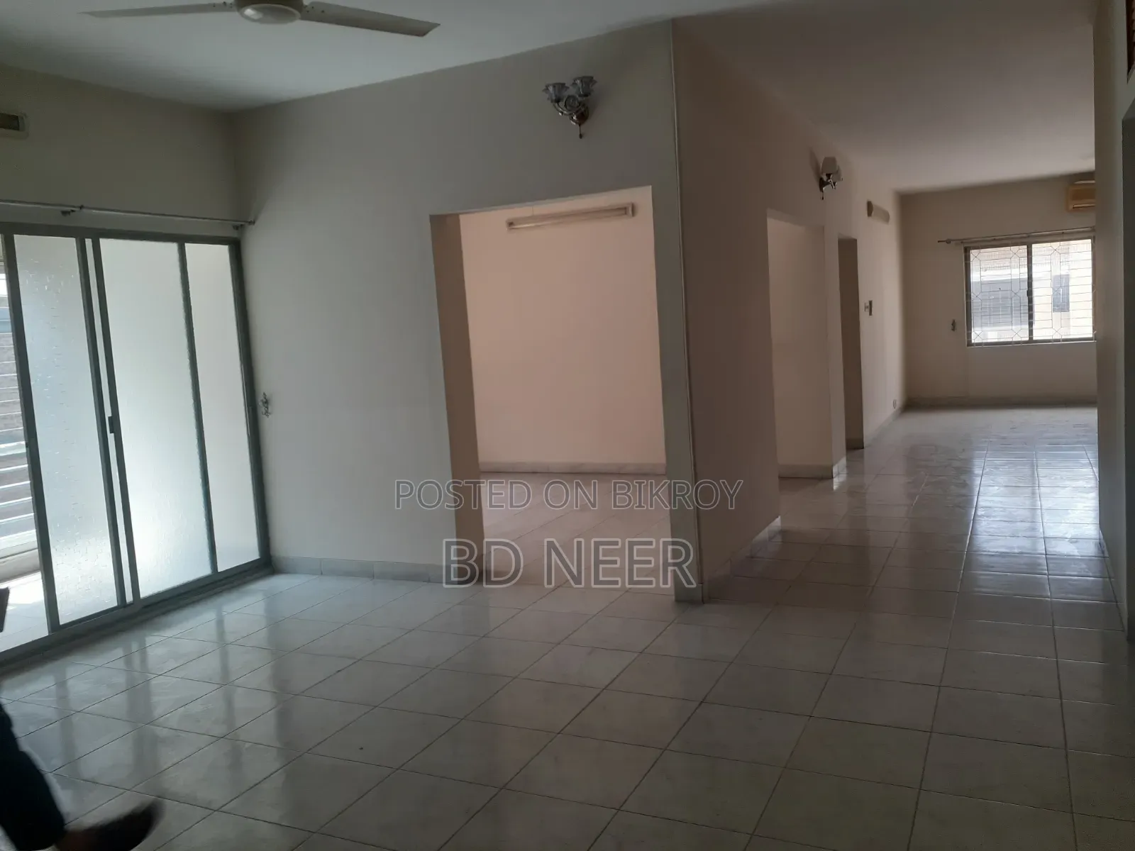 4-Bedroom Apartment in Gulshan for Rent