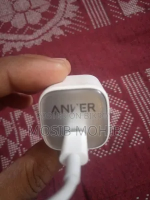 আঙ্কার টাইপ সি টু সি ২০ ওয়াট চার্জার