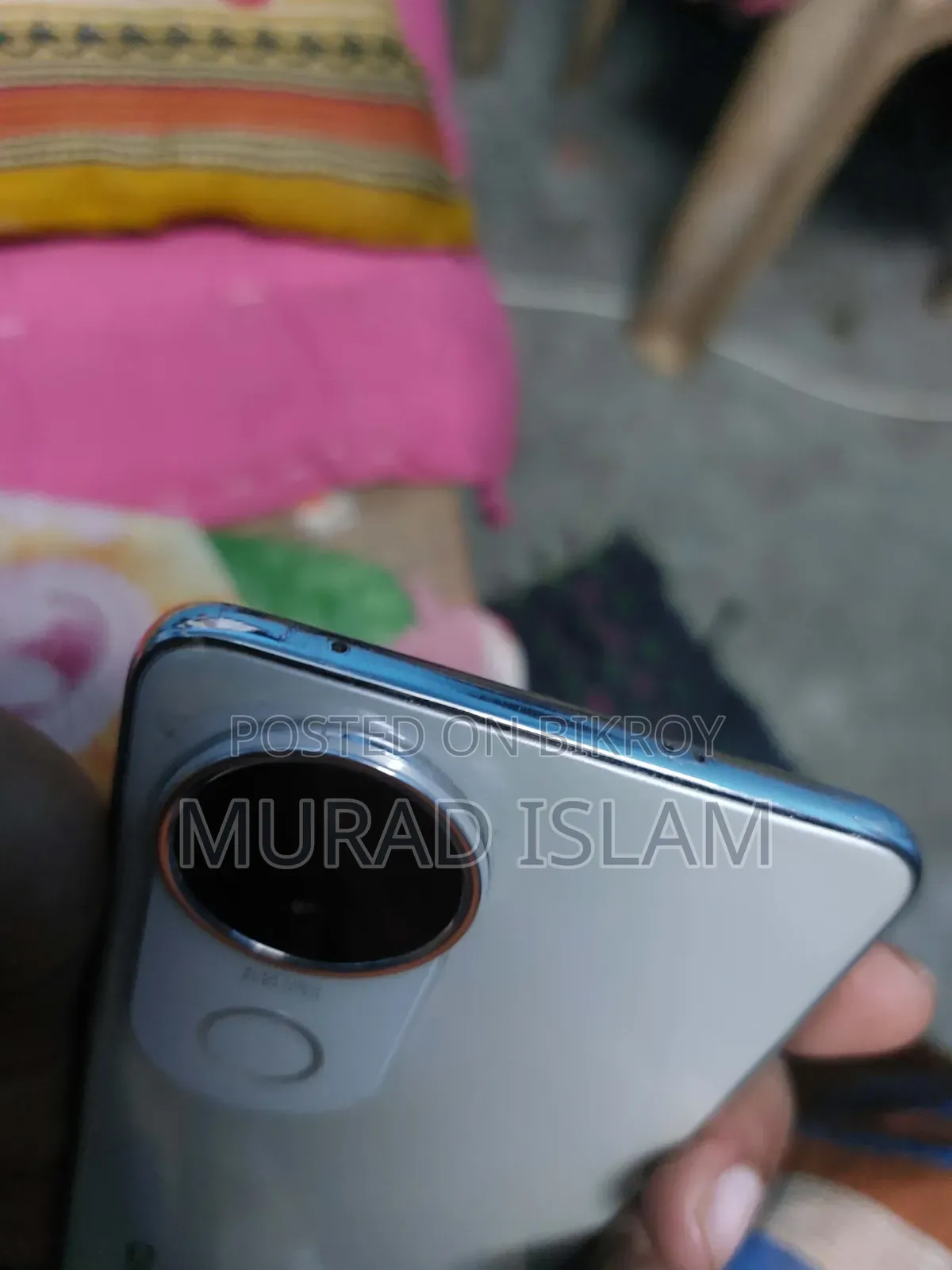 Vivo V50e ১২৮ জিবি সাদা