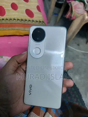 Vivo V50e ১২৮ জিবি সাদা