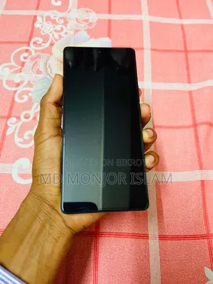 ইনফিনিক্স নোট ৫০ প্রো ৪জি ২৫৬ জিবি ব্ল্যাক
