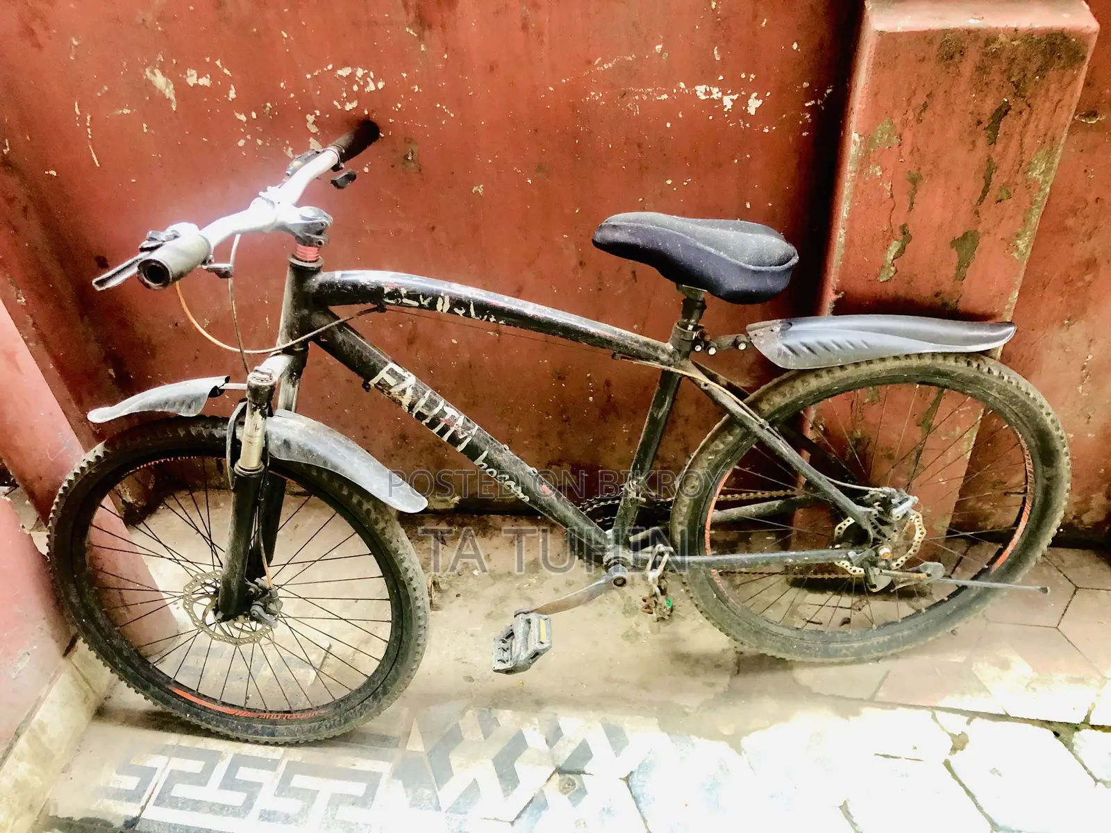 বিক্রির জন্য সাইকেল