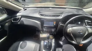 Nissan X-Trail 2014 Pearl