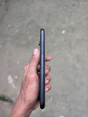 Apple iPhone XR 64 GB Black