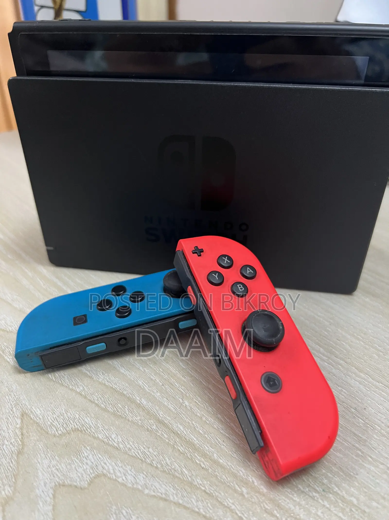 Nintendo Switch OLED Bundle + Mario Kart 8 Deluxe + FC24 + Spigen Case