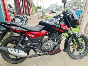 বাজাজ পালসার ১৫০ ২০১৮ কালো