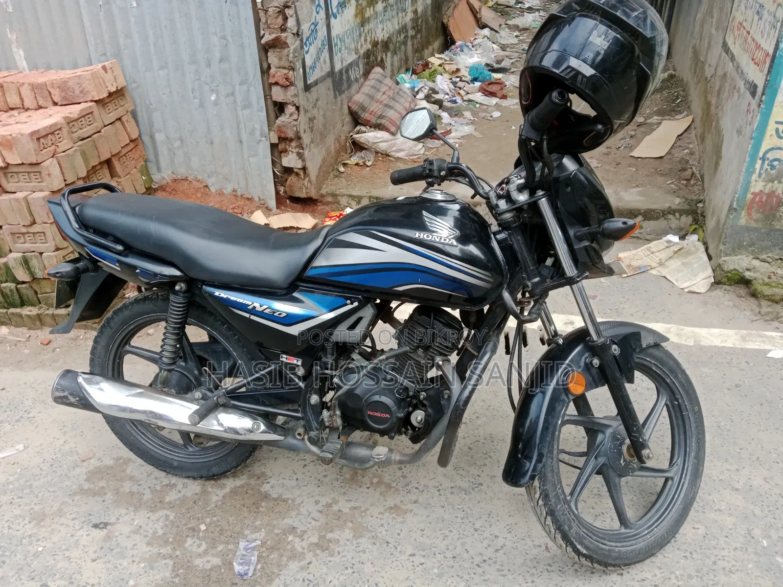 Honda Dream Neo 2017 Black