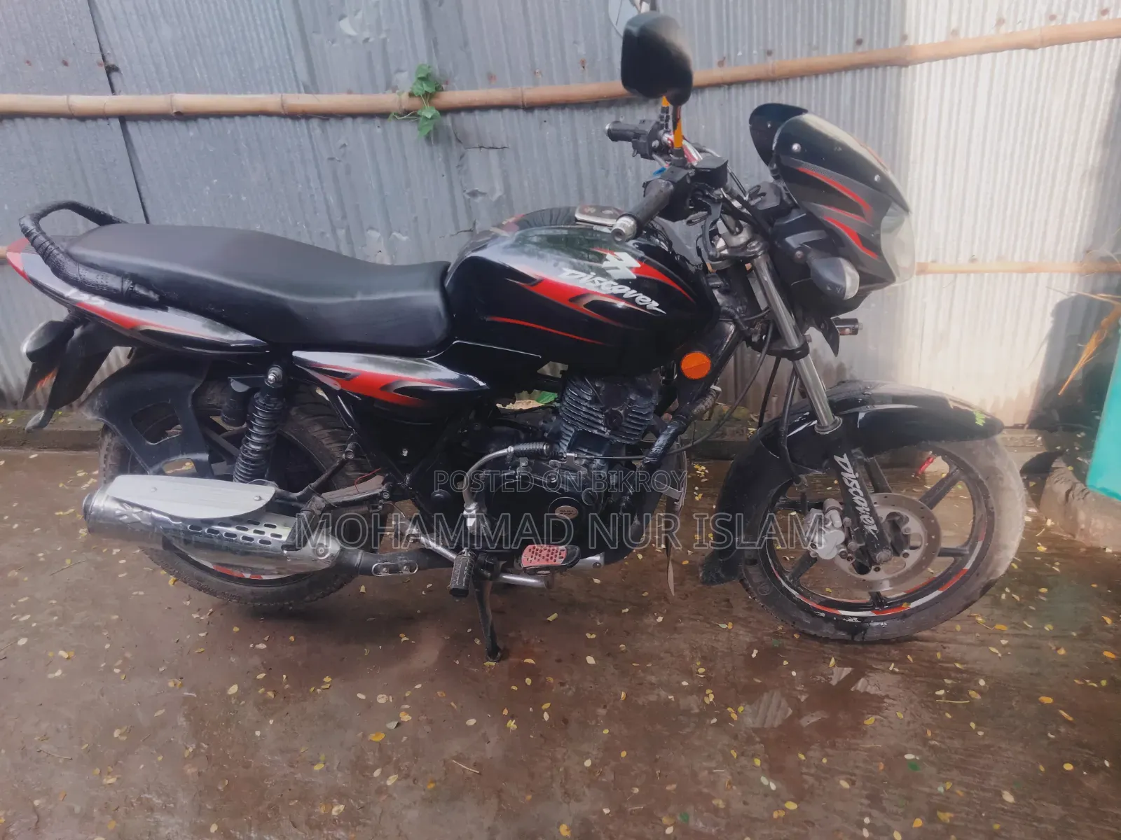 Bajaj Discover 135 2010 Black