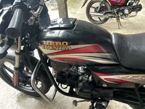 হিরো ডন ১০০ ২০১৪ কালো
